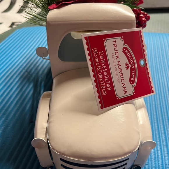 Holiday Time candle holder - Picture 1 of 2